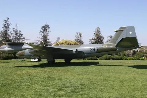 Chilean Air Force English Electric Canberra PR.9 N ° 343. 