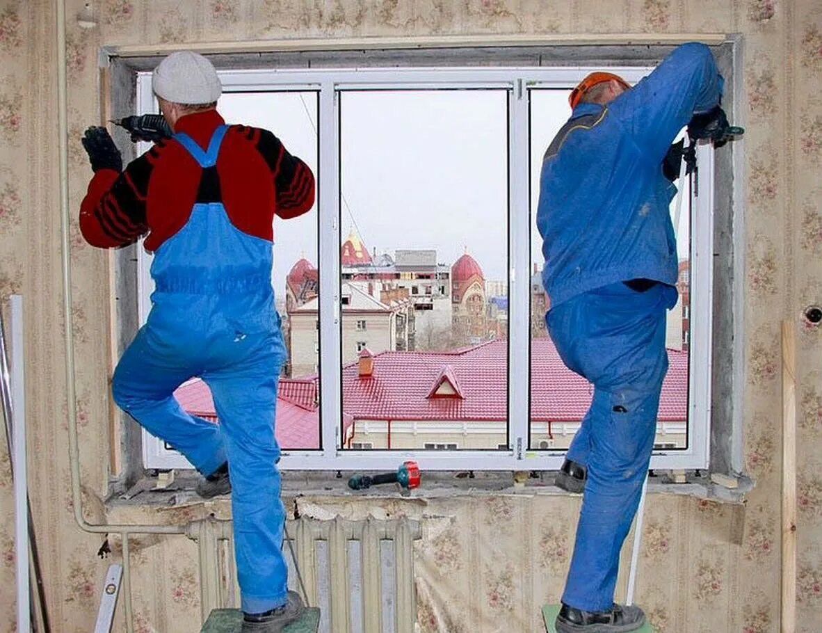 Монтаж демонтаж окон. Установщик пластиковых окон. Монтаж пластиковых окон. Монтажник пвх и алюминиевых. Монтаж , демонтаж пластиковых окон.