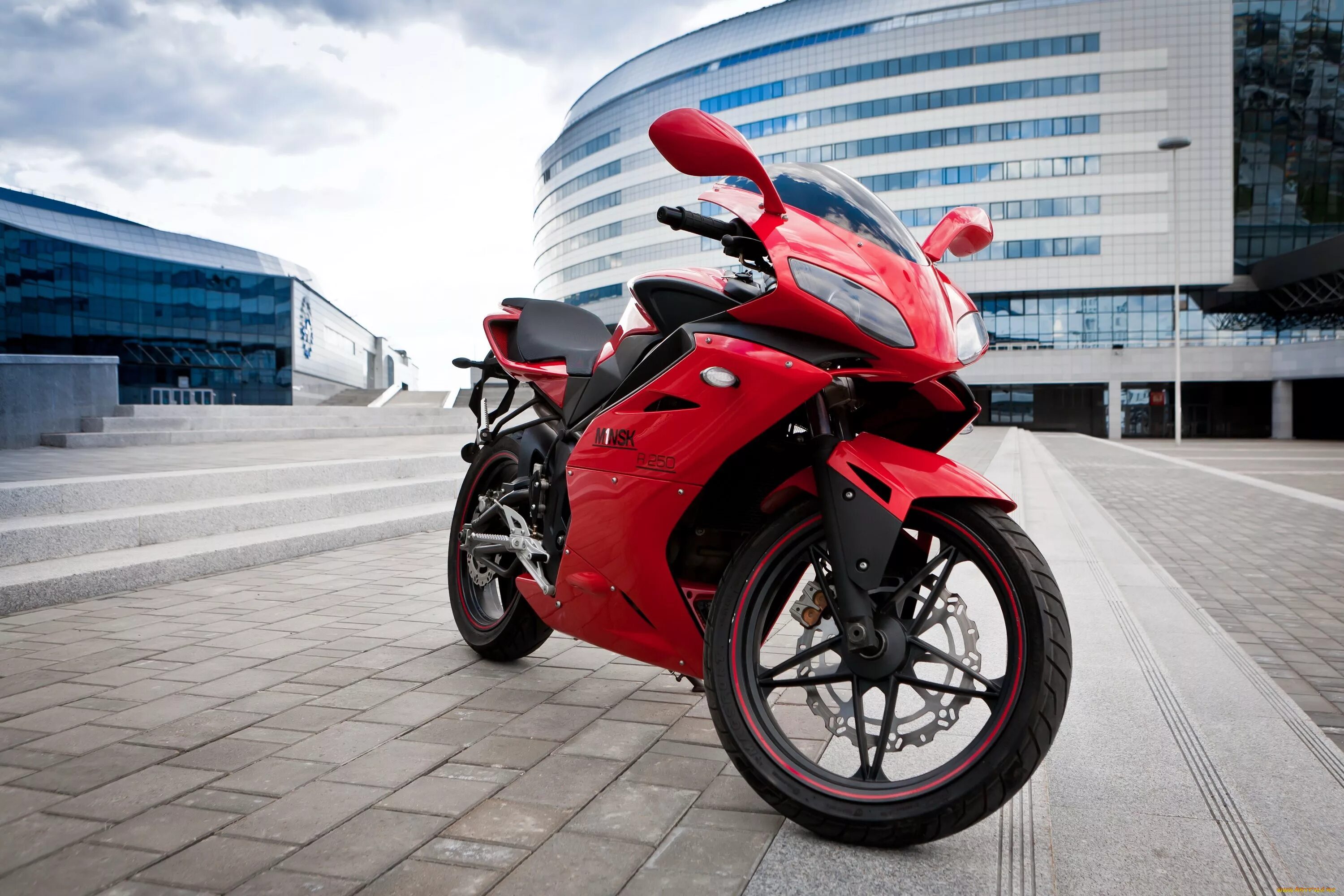 Minsk megelli r250. Самый новый минск. Минск эндуро x200. Мотоцикл minsk r250. Минск r250 megelli.