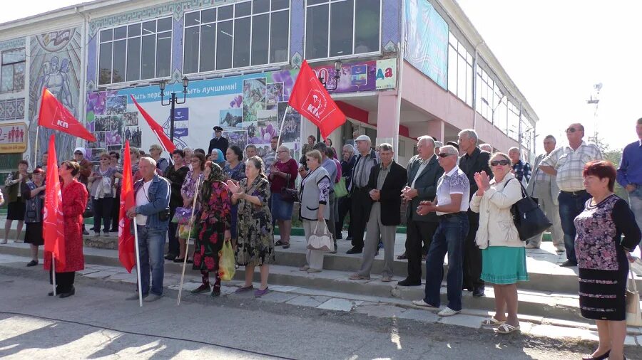 Икряное астраханская область. Ярмарка в с. Оранжереи астраханская область. Праздник икряное 2021. Казачество в икряном.