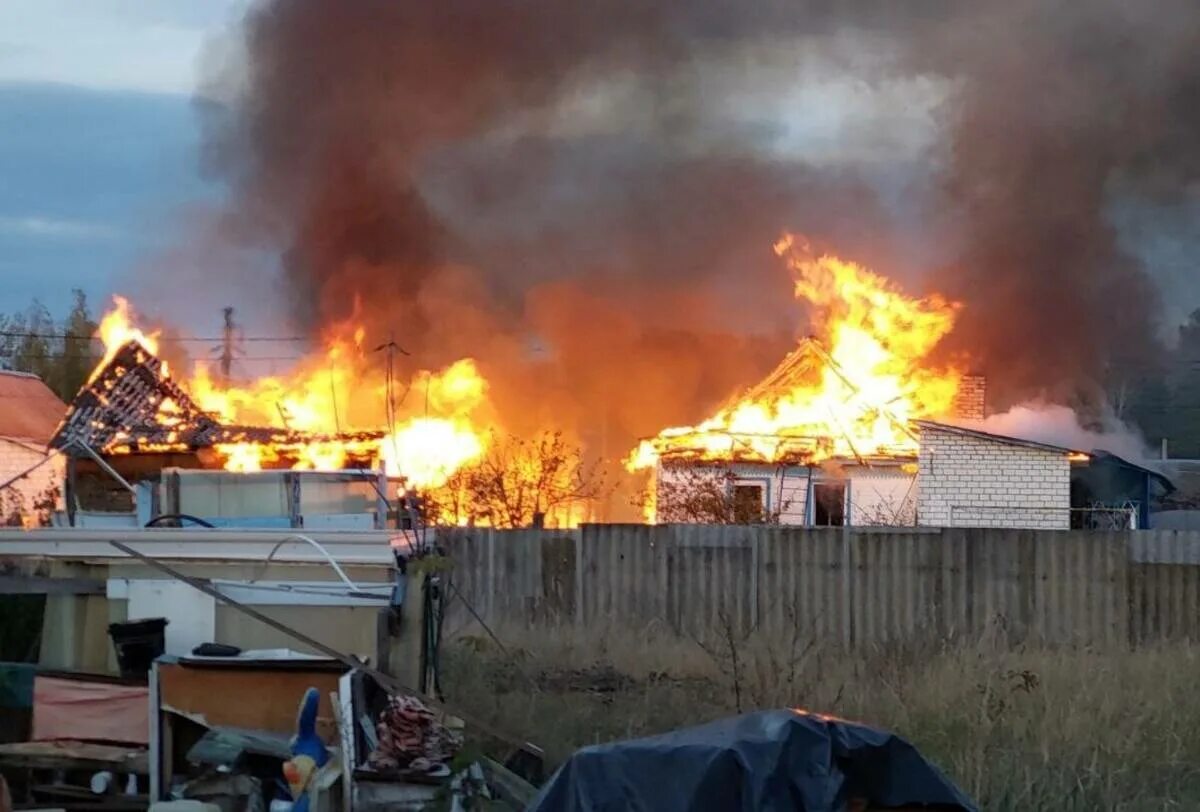 Климовск брянская область обстрел. Обстрел климово брянской области. Брянская обстрелы сегодня последние. Криминальный район. Всу обстреляли поселок белая березка.