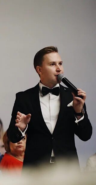 Сергей вишняков мельница. Сергей вишняков ведущий красноярск. Вишняков сергей олегович. Вишняков красноярск. Ведущий вишняков красноярск.