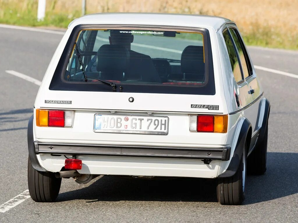 Фольксваген гольф 1.3. Golf GTI 1976. Golf 1 GTI. Фольксваген гольф GTI 1976. Фольксваген гольф 1979.