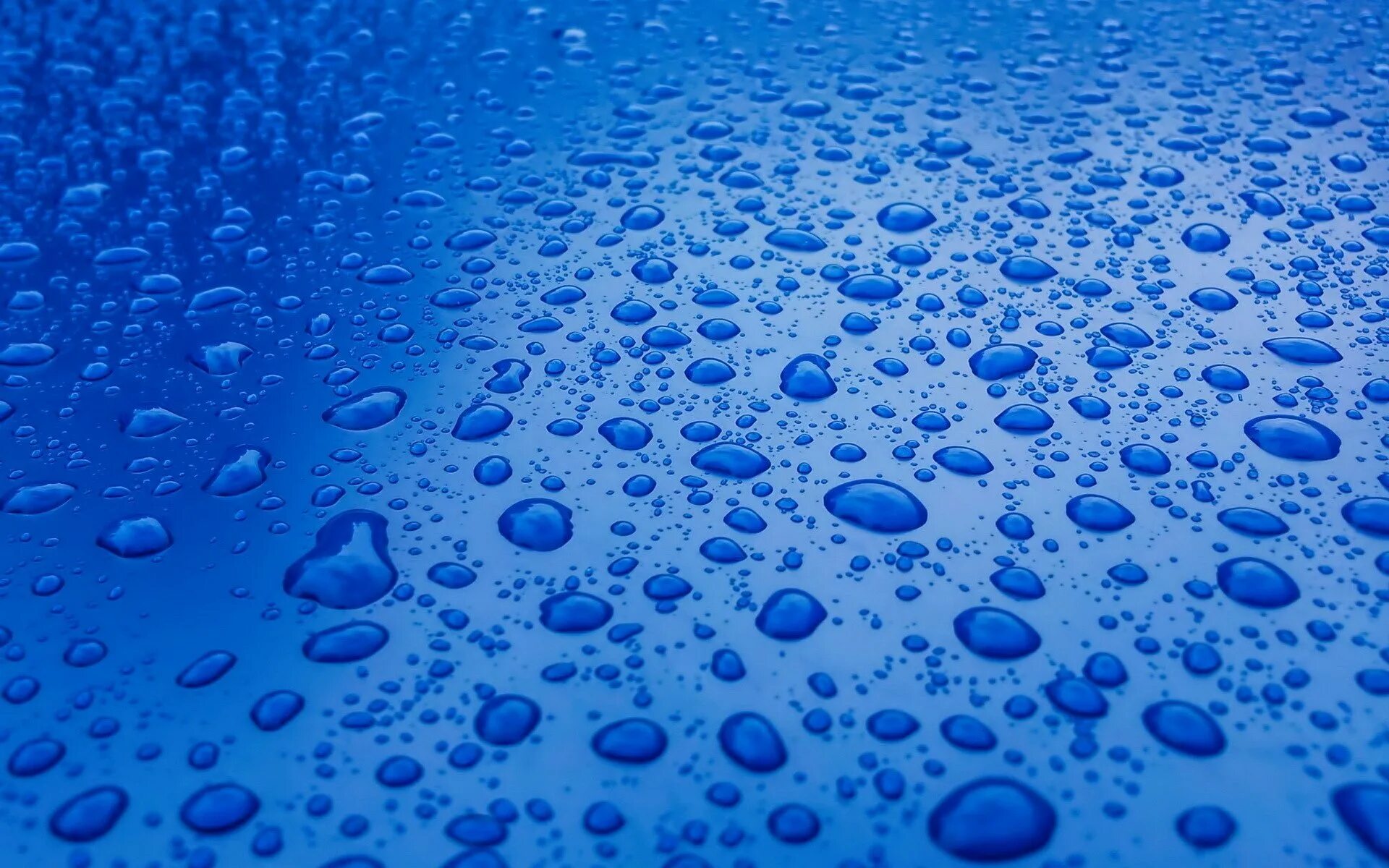 Голубые капли. Капли воды. вода капель. вода фон. капелька воды.