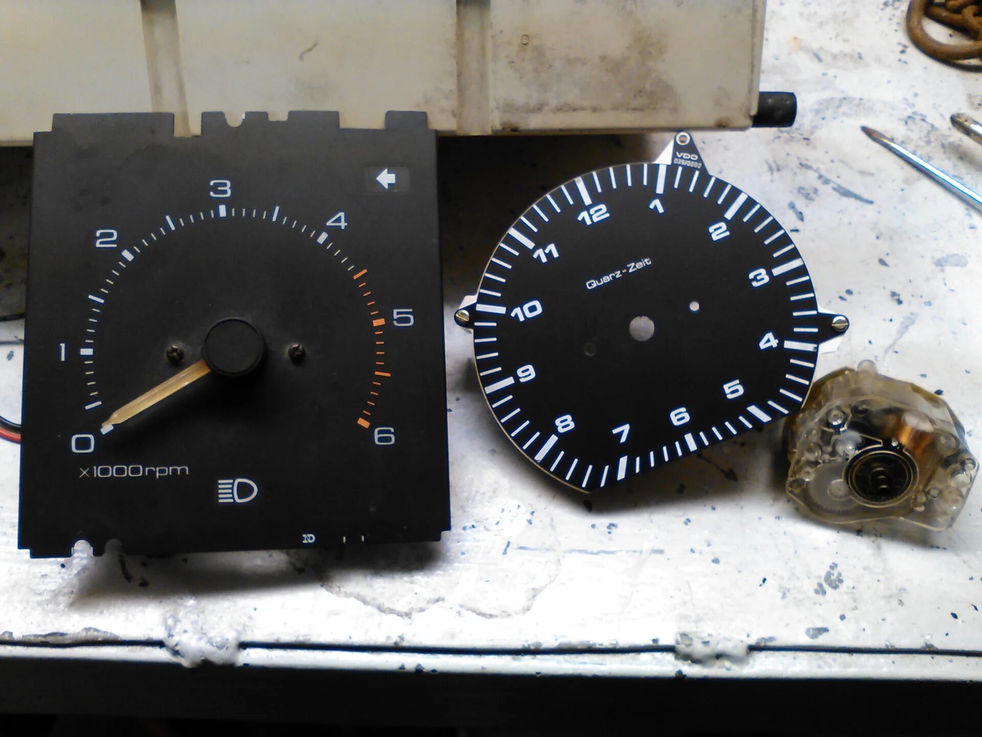 Приборная панель фольксваген гольф 5. Vw тахометр. Vw тахометр. 1p0920850q. Тахометр фольксваген гольф 5.