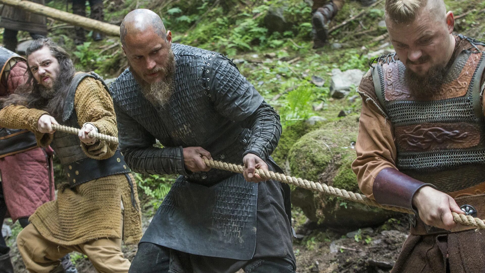 Рагнар лодброк и лагерта. Ролло из власть в ночном городе фото. Викинг из новгорода нетфликс. Викинги 4 9. Рагнар лодброк викинги.