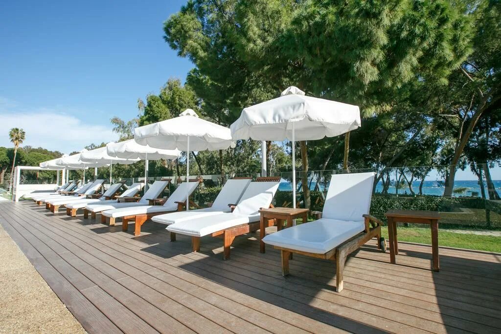 The beach park. Парк бич отель лимассол. Отели лимасол парк бич. Konyaalti beach анталья. Парк дасуди лимассол.
