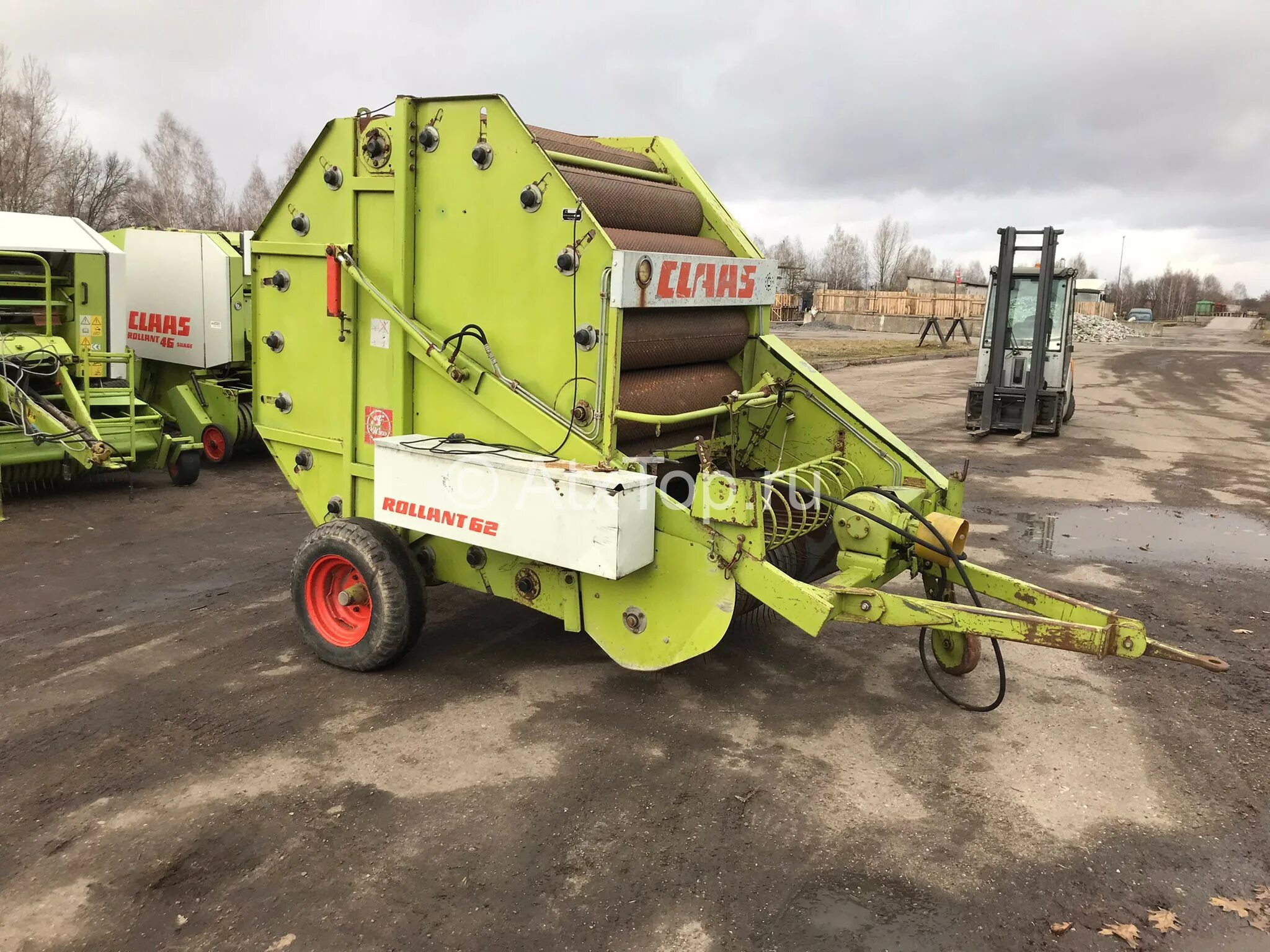 Пресс claas rollant. Пресс клаас ролант 62.