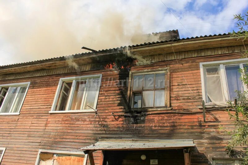 Дом от пожара. Пожар в пучково. Пожары в пучково. Пожар в пучково. Пучково калуга.