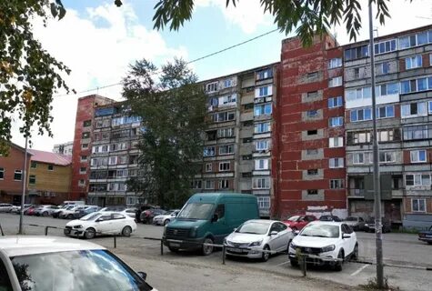 Тюменская 18