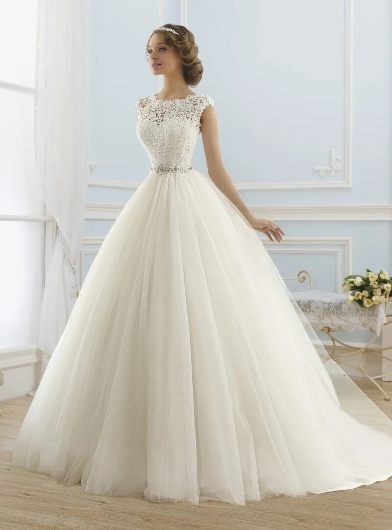 Свадебное платье верх. Платье Naviblue Bridal 13610. Свадебное платье Naviblue Bridal 13610. Ball Gown Свадебные платья. Свадебные платья Лусиано Брайдал.