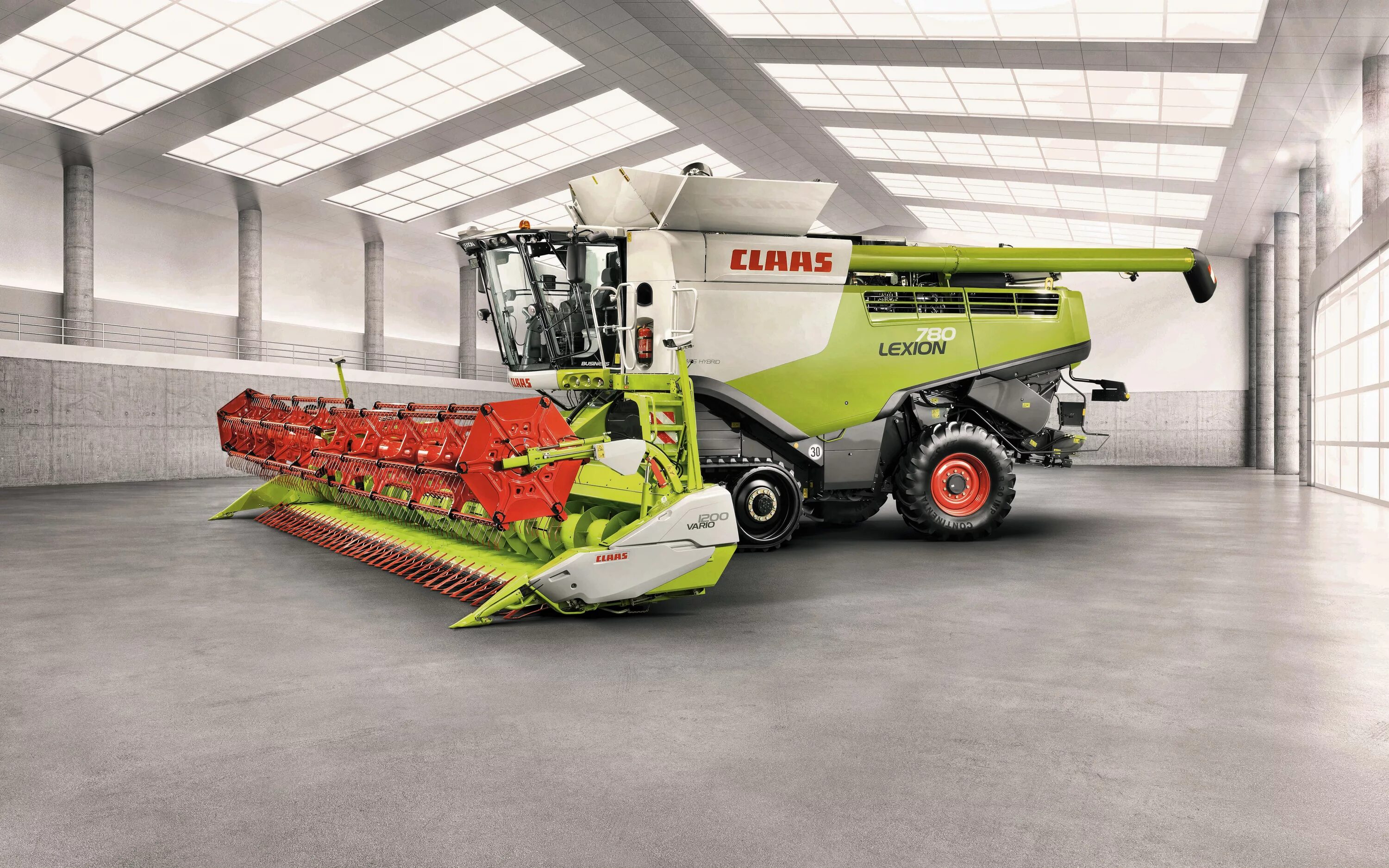 Комбайн класс Лексион 780. Комбайн CLAAS Lexion. Комбайн CLAAS Lexion 7700. Зерноуборочный комбайн Клаас 780.