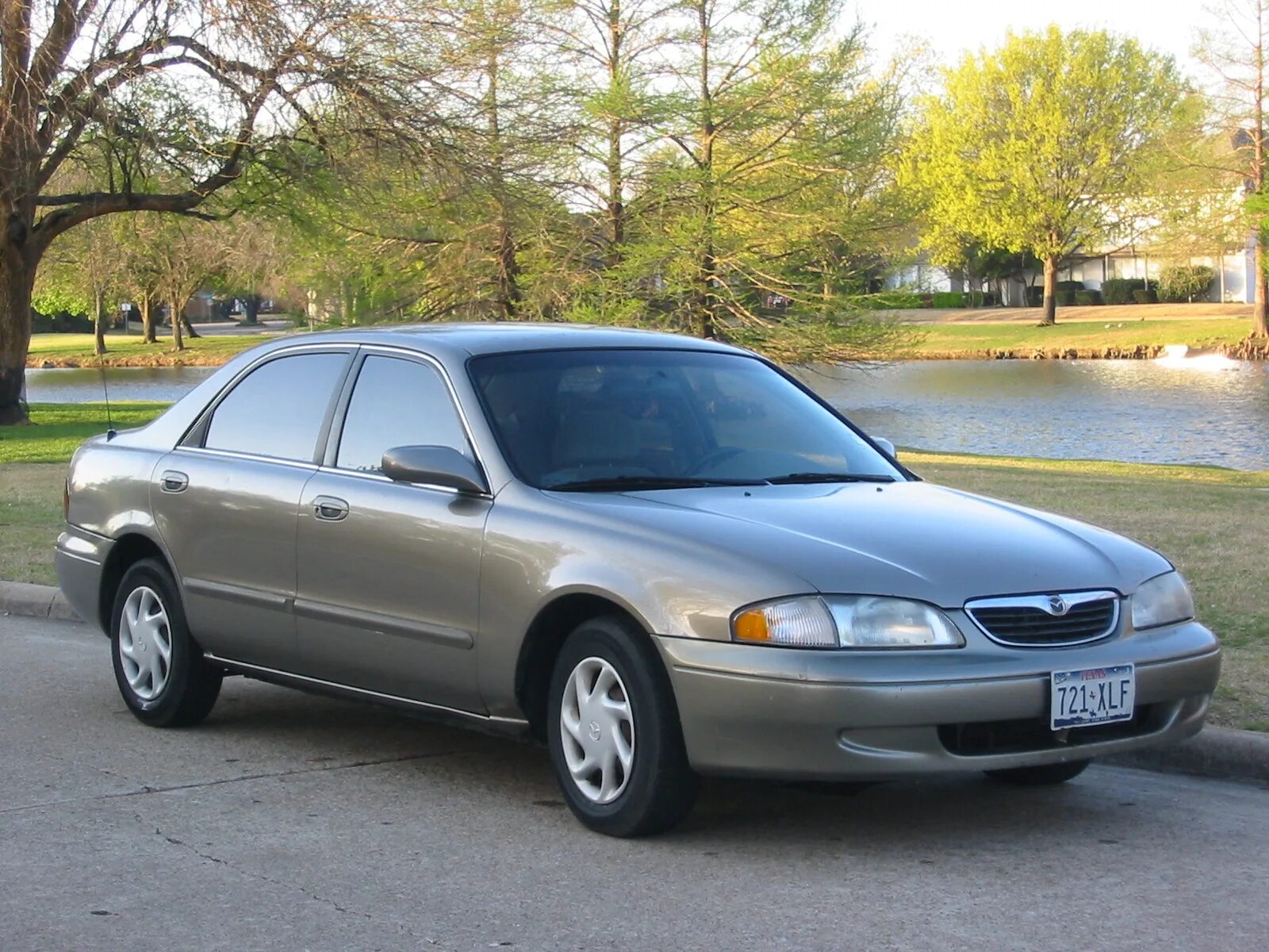 Мазда 626 2001 года. Mazda 626 1998. Mazda 626 LX. Мазда 626 2001 американец. Мазда 1998 626 LX.