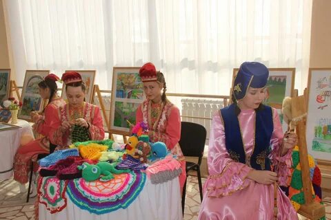 Буа кызлар