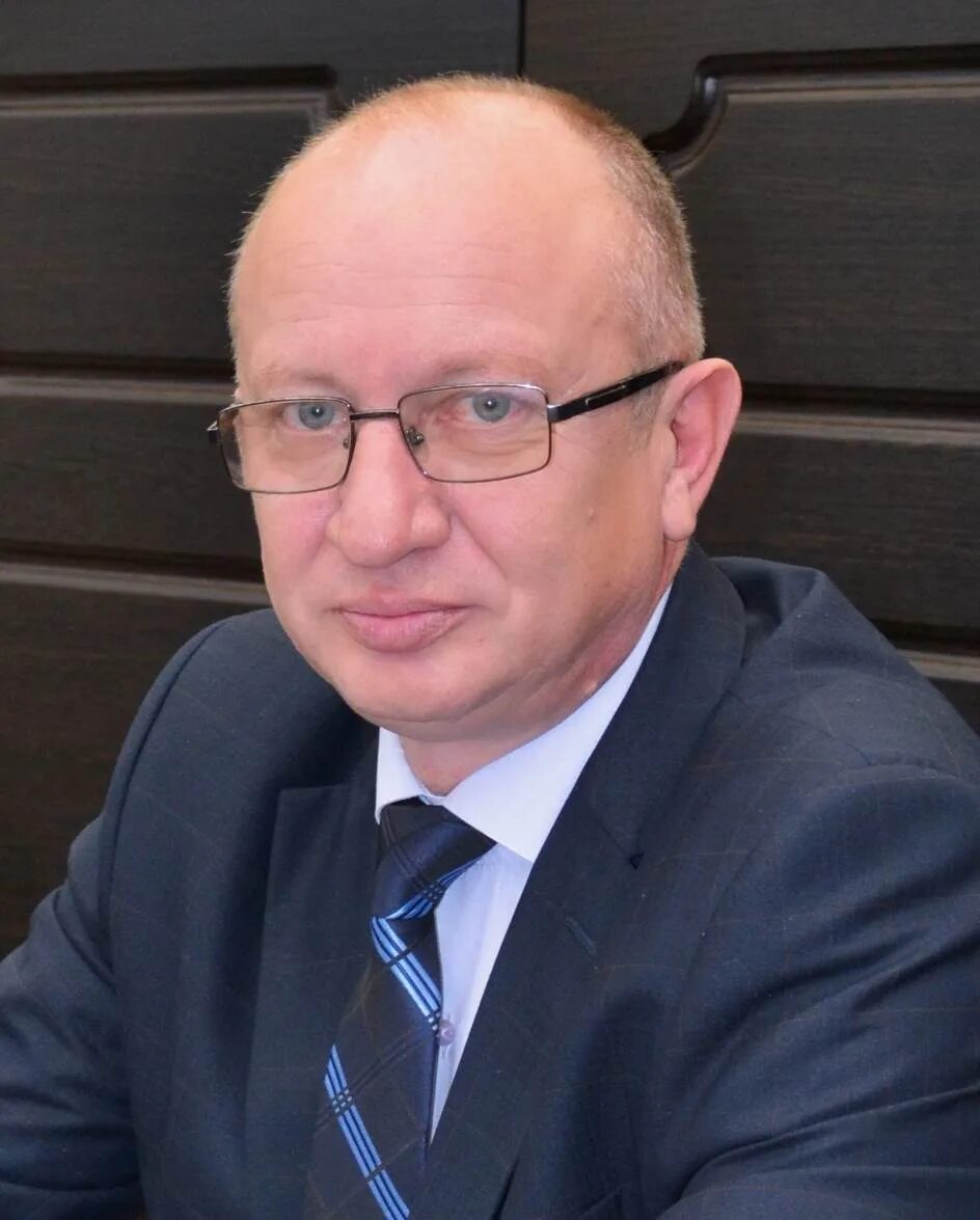 Ягофиров амир канзафарович. Главврач тамбовской областной больницы. Главный врач тамбовской больницы. Главный врач тамбовской больницы. Виницкий главврач в тамбове.