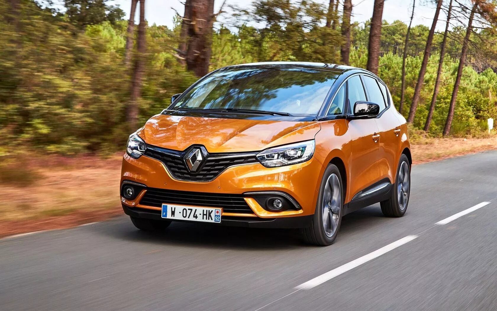 Renault tce. Рено Scenic 2020. Renault Scenic 2017. Renault Scenic 2022. Рено Сценик 2019.