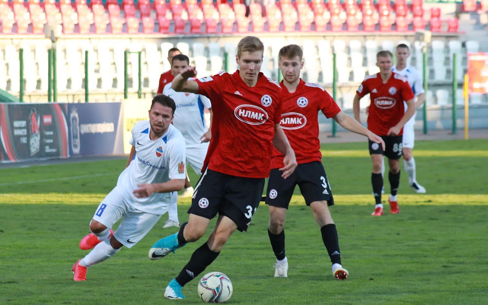 Фк металлург липецк. Металлург (футбольный клуб, липецк). Спартак метолурглипецк. Фнл – металлург (липецк). Факел металлург липецк.