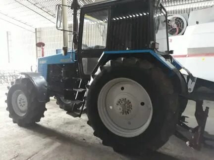 Поменяю трактор. Мтз 1221 доработка. 14,9r-24 тракторы мтз-1221. мтз 1021. тонировка мтз 1221.