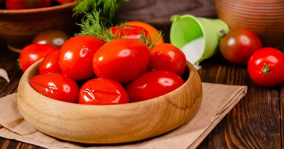 квашеные помидоры. квашеные помидоры. квашеные помидоры на зиму. кислый томат. квашеные помидоры.