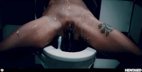 Now all i need is a cock in my mouth while i ride. 