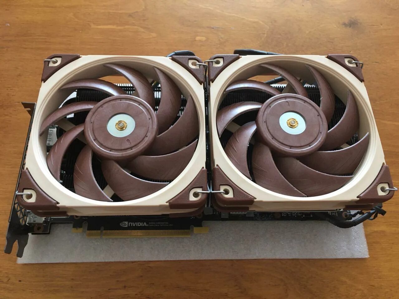 1080 ti вентилятор. Gtx 1080 ti fe. asus 1080ti fe. asus gtx 1080ti fe. gtx 1080 noctua.