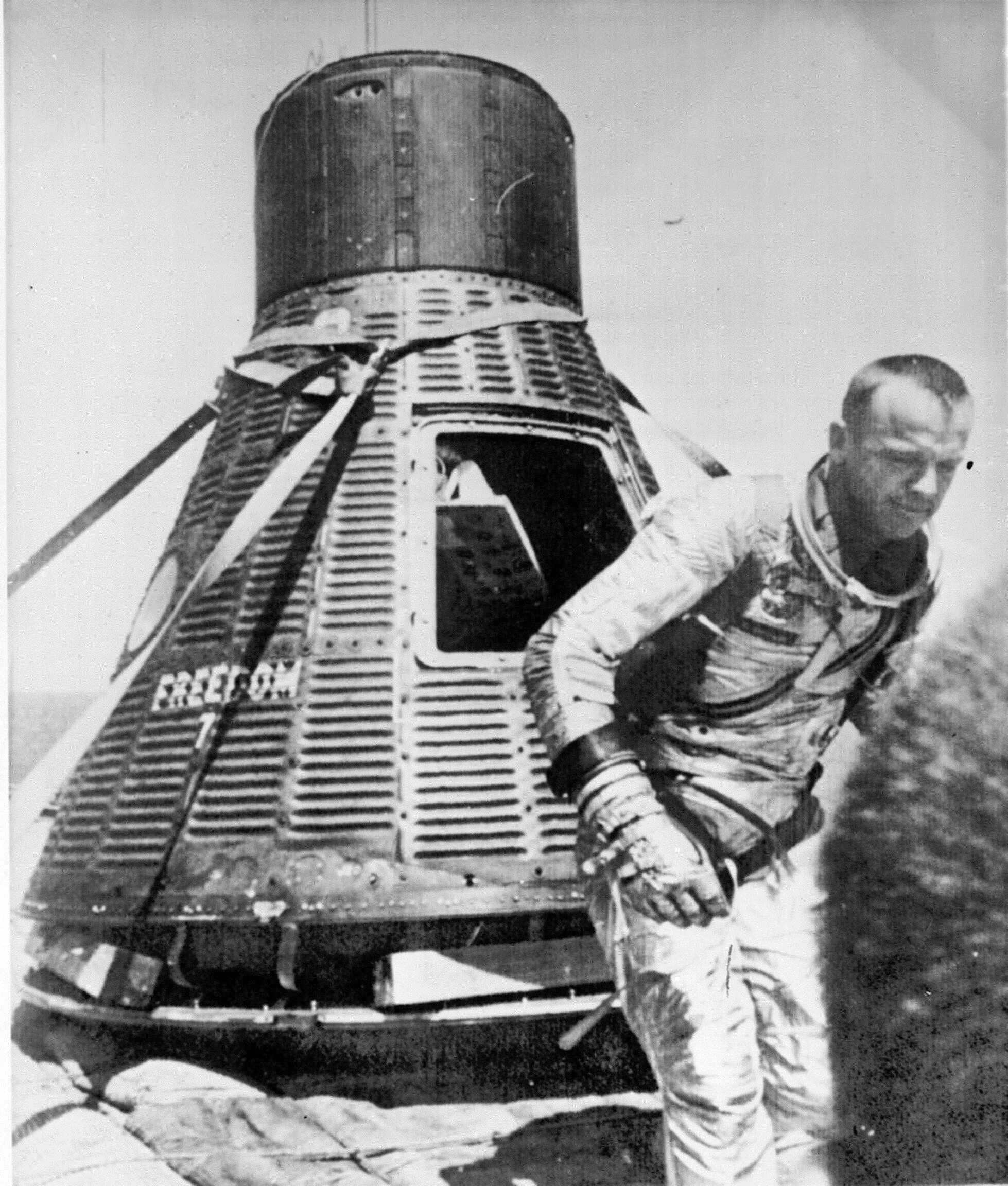 Полет первого американского космонавта. Шепард космонавт.
