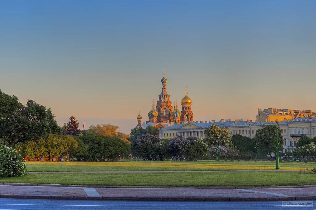 Где марсово поле. Марсово поле в Санкт-Петербурге. Марсово поле, Санкт-Петербург, Марсово поле. Марсово поле цветут Питер. Марсово поле Ленинград.