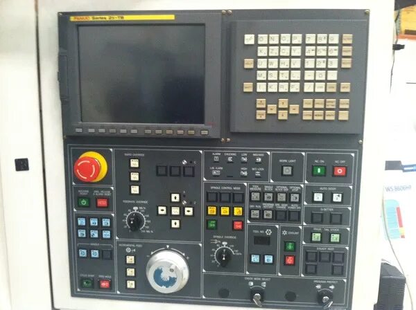 Fanuc 21. Fanuc 20 стойка ЧПУ. Токарная стойка Fanuc oi TF. BC 33 станок Фанук пульт управления.