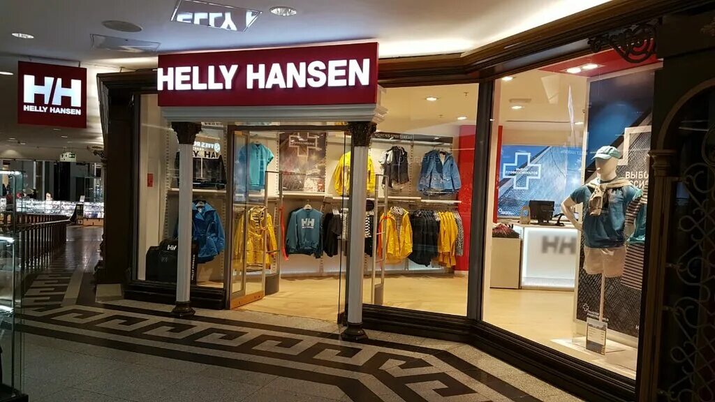 Платье moove. Moves одежда. Свитшот с сеточной вставкой. Moves одежда. Мультибрендовый магазин одежды.