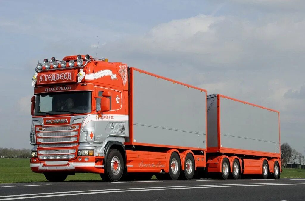 Автопоезд полуприцепы. Тягач скания автопоезд. автопоезд volvo scania. скания 93 автопоезд. автопоезд скания 95 т.