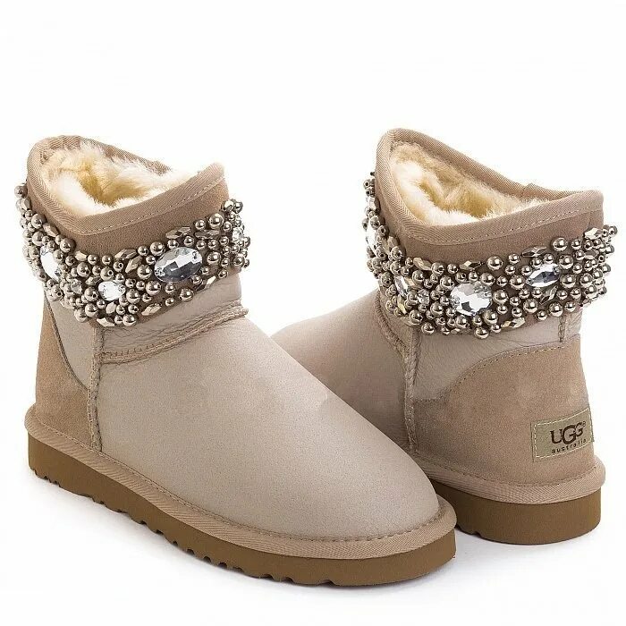Угги зимние фото. Ugg джимми чу. ugg jimmy choo crystals pink. jimmy choo crystal metallic black. угги с камнями centro.