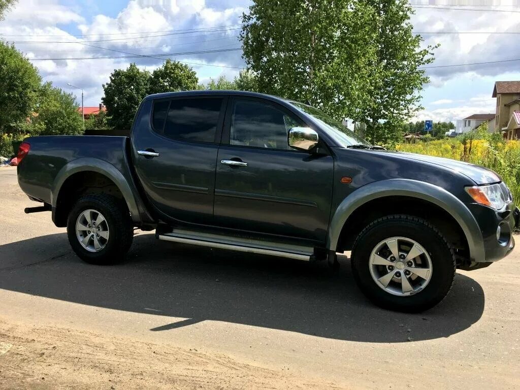 Mitsubishi l200 2008. Митсубиси l200 2008. Мицубиси л200 2008. Митсубиси л200 2008г. Митсубиси Эль 200 2008.