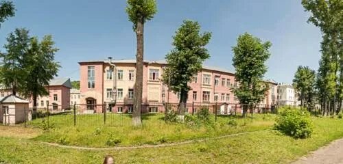 Октябрьский 54 новокузнецк. Проспект бардина 34. 2 больница новокузнецк. Ленинградская 42 новокузнецк. Поликлиника номер 2 новокузнецк.