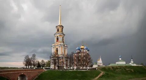 Соборная площадь рязань