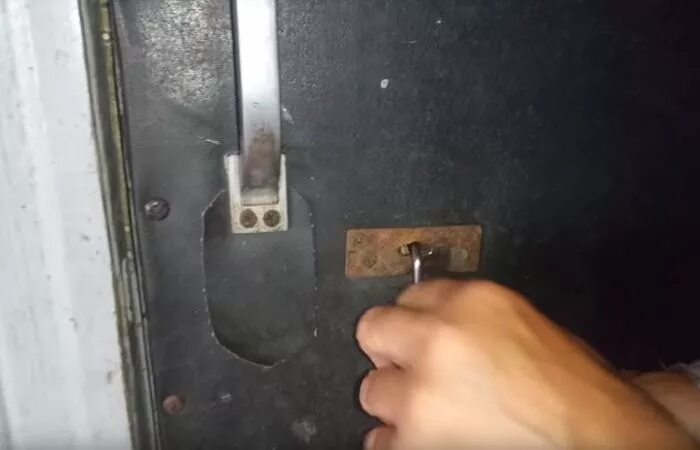 Ни замков ни дверей