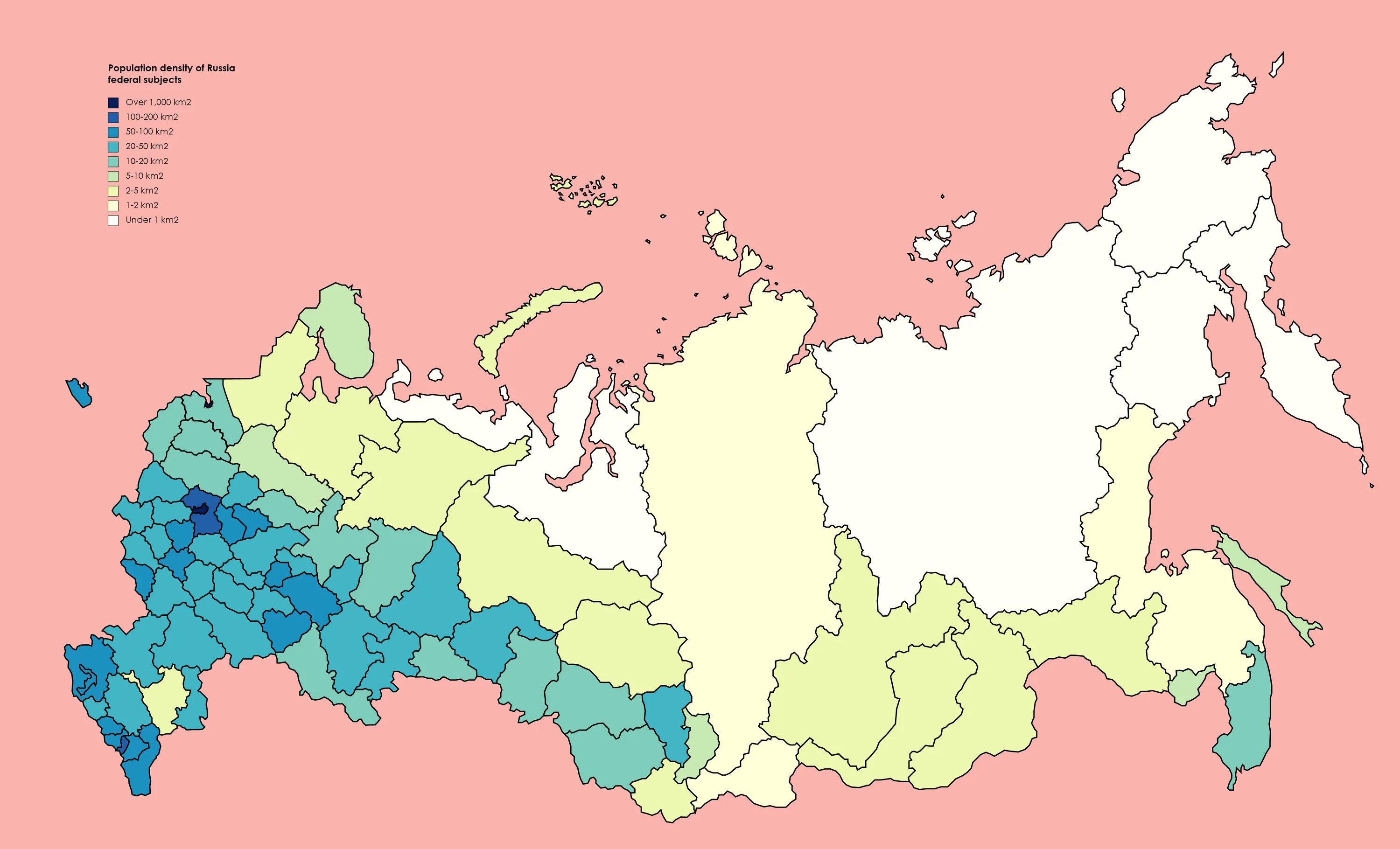 Средняя плотность населения россии на 1 км2. Уральский федеральный округ плотность населения. Population of Russia карта. Карта России с областями. Плотность населения федеральных округов.