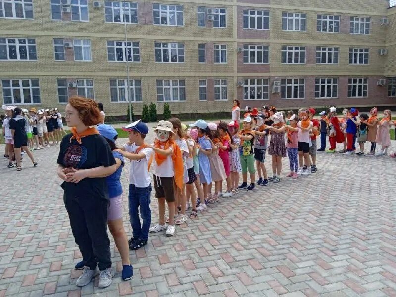 школа 92 шилово воронеж. школа 17 воронеж. школа 75 воронеж учителя. школа 17 воронеж малышево. школа новая в малышево воронеж.