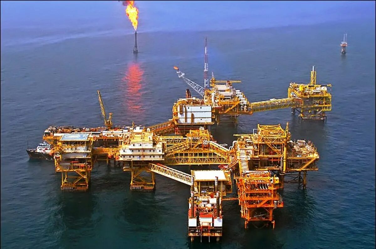 Шельф австралии. Шельф персидского залива. добыча нефти и газа в австралии. добыча газа в австралии. нефтяные месторождения персидского залива.