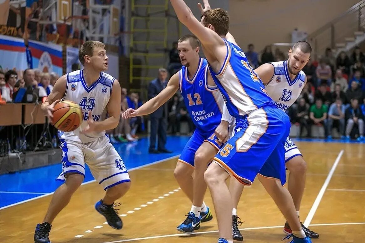 Первая баскетбольная команда. Баскетбол. Баскетбол Россия. Баскетбол фото. Игра баскетбол.