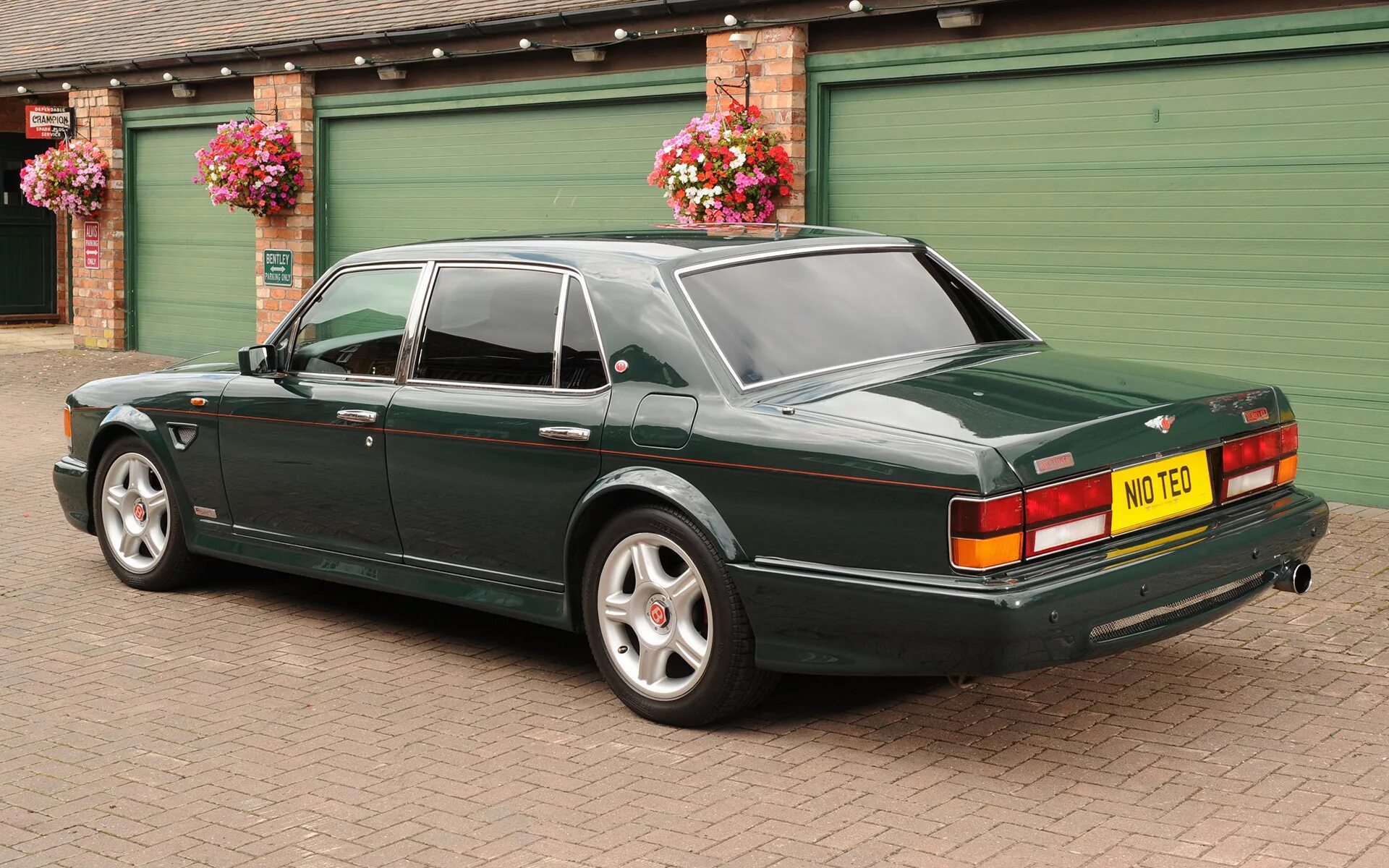 Bentley Turbo r 1997. 1995 Bentley Turbo r. 1998 Bentley Turbo RT Mulliner. Bentley Turbo r Mulliner. Бентли турбо р