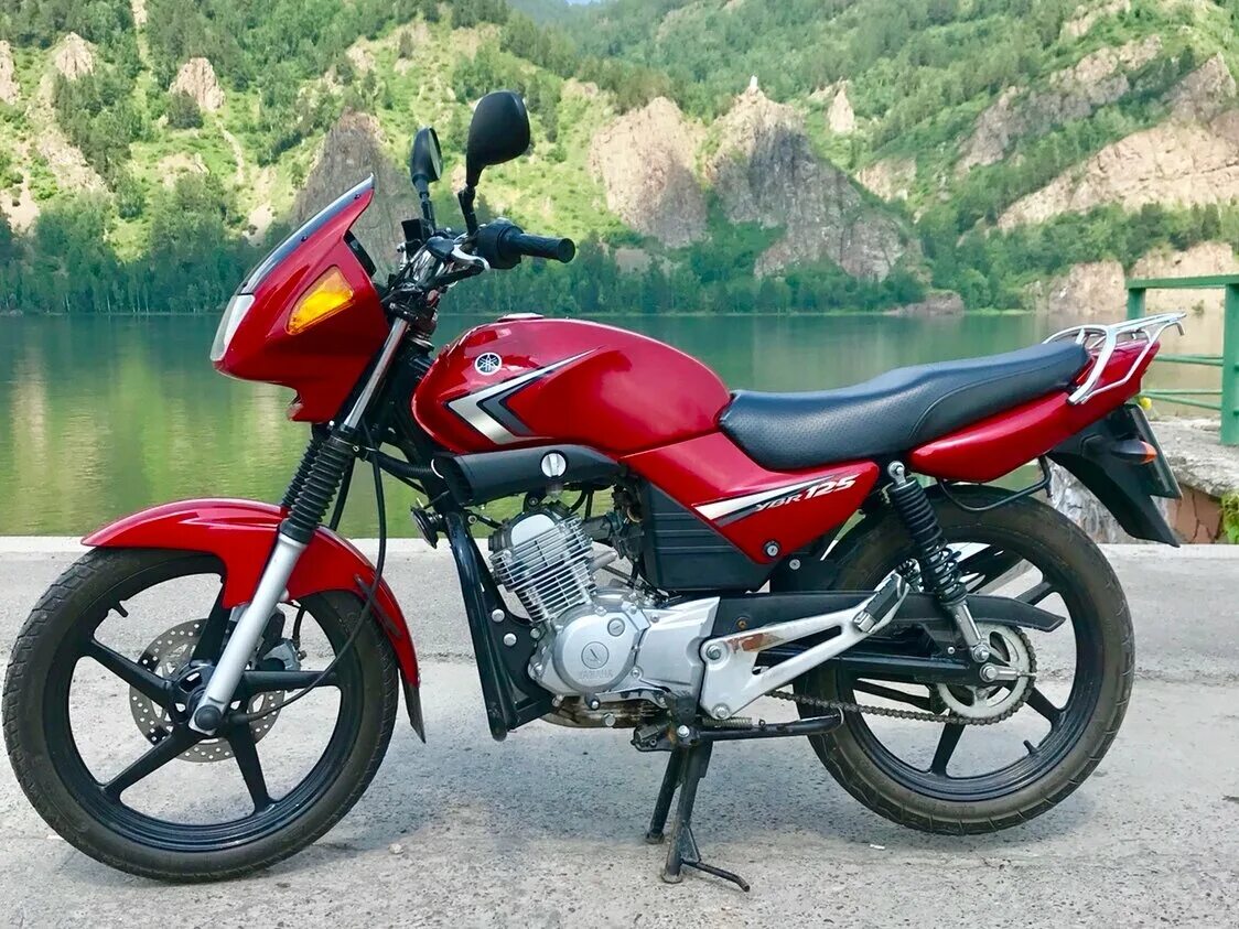 Купить ямаха юбр. Yamaha YBR 125. Yamaha YBR 125 красный. Yamaha YBR 125 2012. Yamaha YBR 125 черно красный.