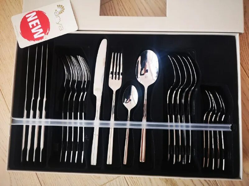 набор столовых приборов arya