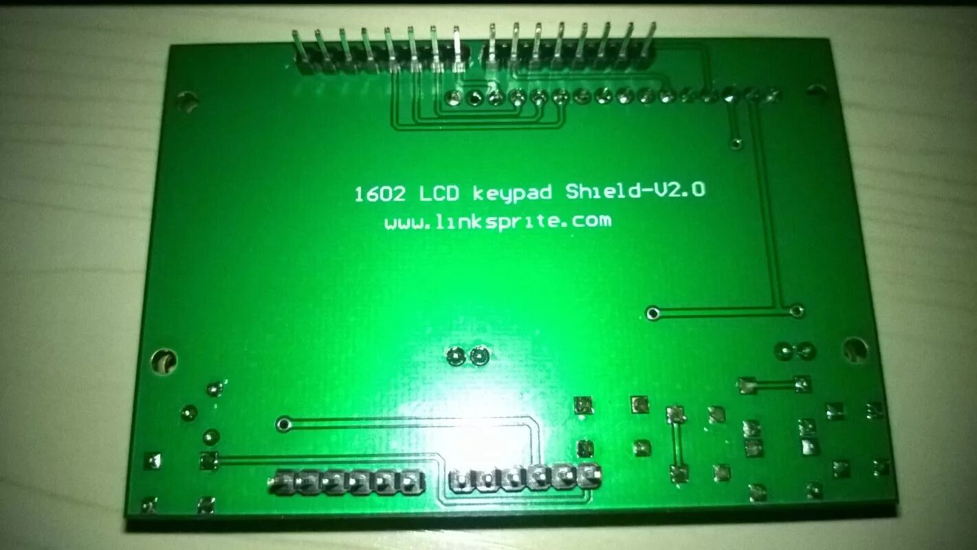 Lcd 1602 shield. Lcd keyshield часы. корпус 1602 треугольник. том 1602. lcd key shield зачем болтик.