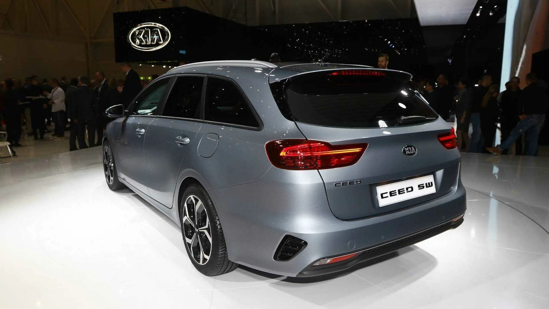 Kia Ceed универсал 2021. Kia СИД универсал 2021. Kia Ceed SW 2018 универсал. Kia Ceed универсал 2021 SW. Киа св универсал