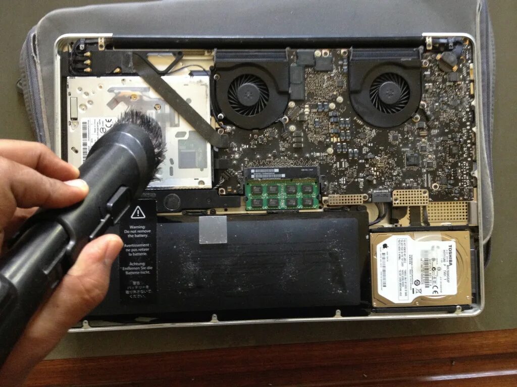 Ремонт macbook undefined. Macbook pro a1297. a1297 macbook. macbook a1297 uma. macbook a1297 термодатчик.