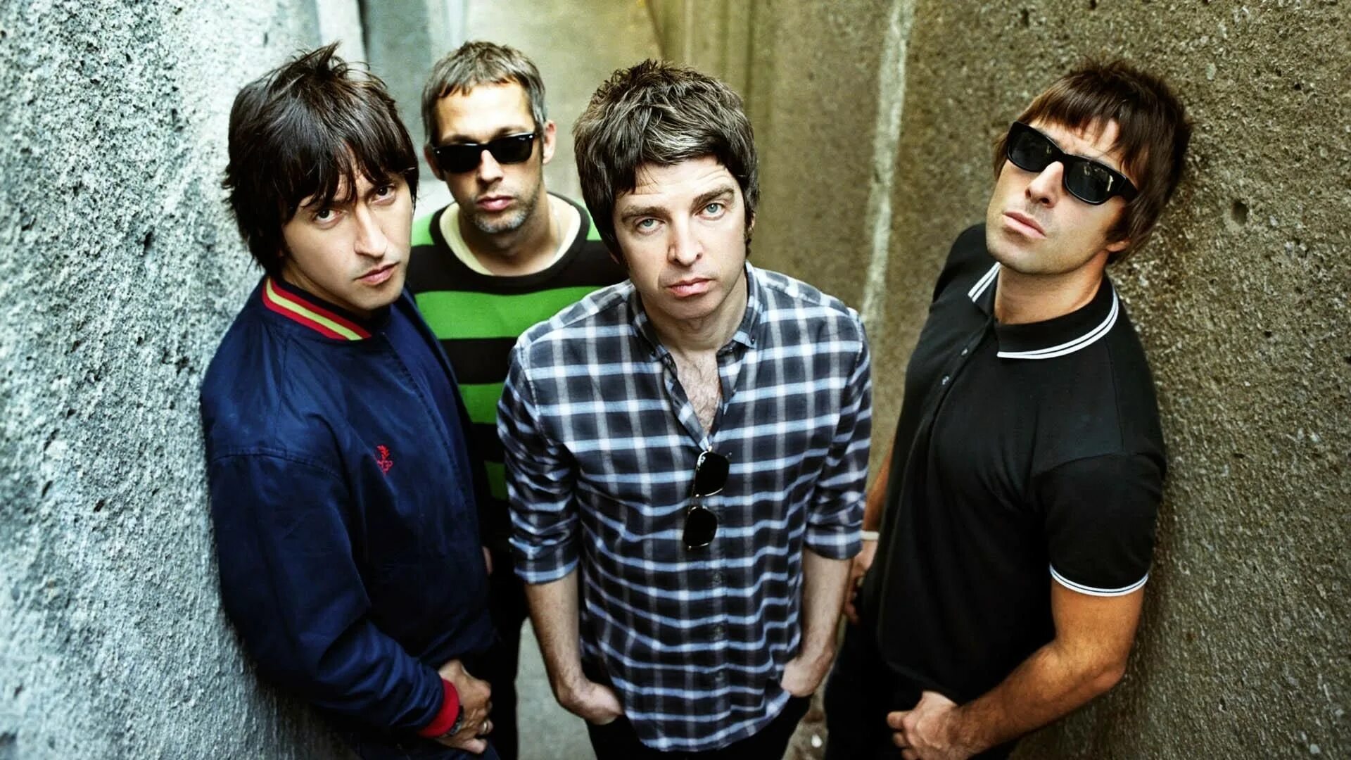 Лбе группа. Oasis Band. Oasis the Band 2002. Oasis группа 1997. Oasis 2005.