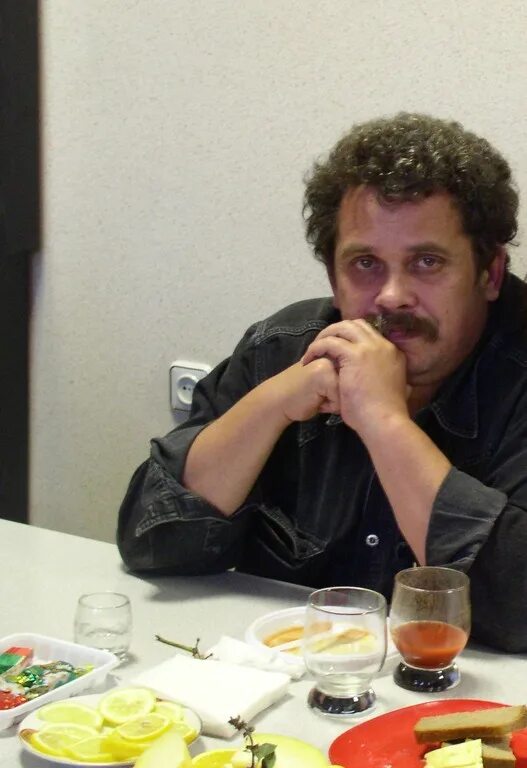 Лев фрейдкин челябинске. Лев фрейдкин челябинске. Марком фрейдкиным. Марком фрейдкиным. Фрейдкин и брассенс.