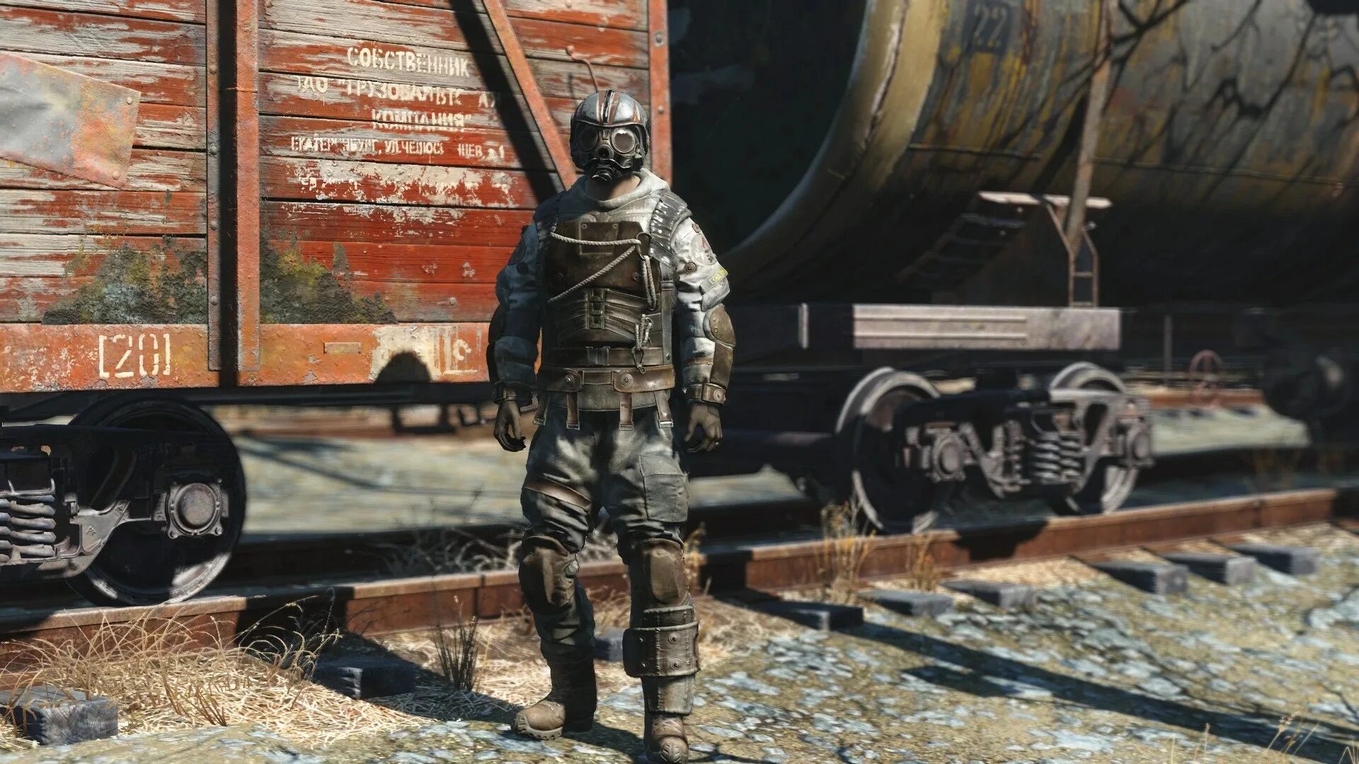 Сопровод пабг метро. Fallout 4 metro exodus armor mod. fallout 4 metro exodus weapon. дрезина метро 2033. fallout 4 metro armor.