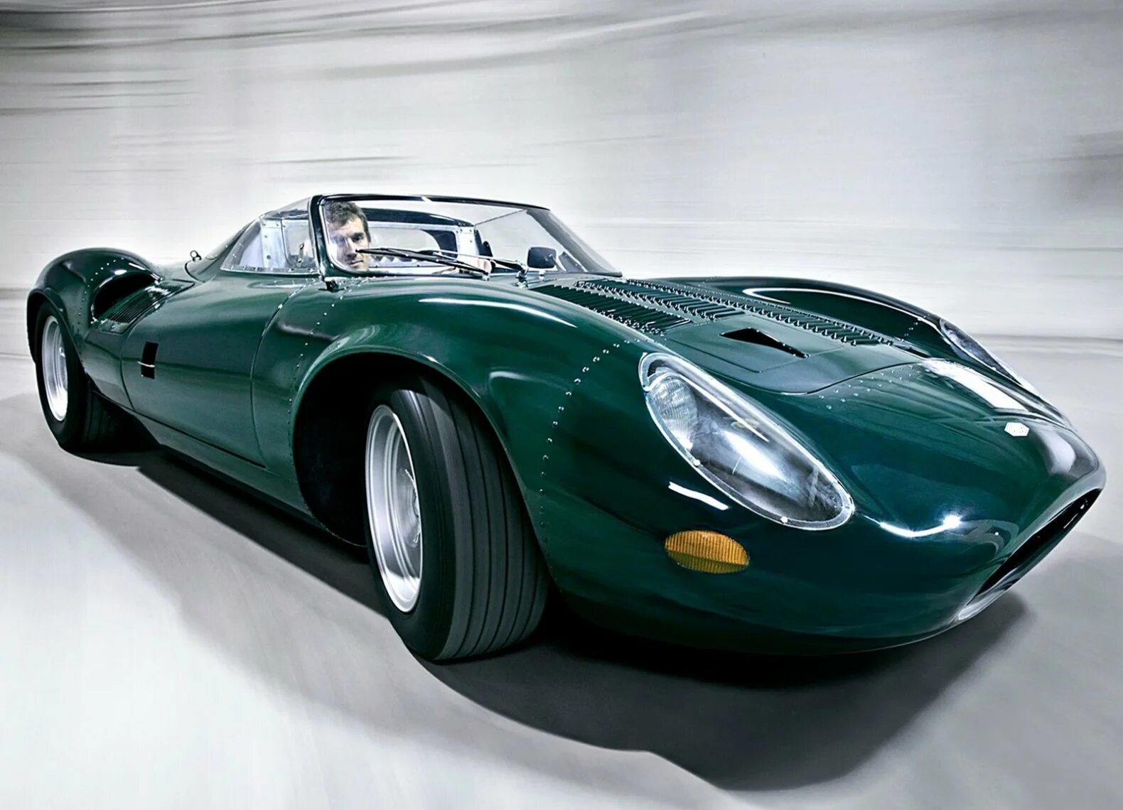 Jag автомобиль. Jaguar xj13. 1966 Jaguar xj13. Ягуар xj13 1966. Машина Jaguar xj13.