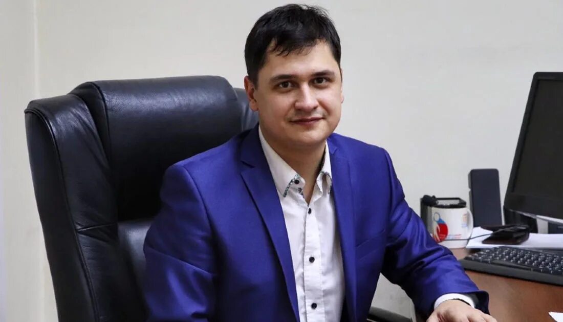 1 из руководителей